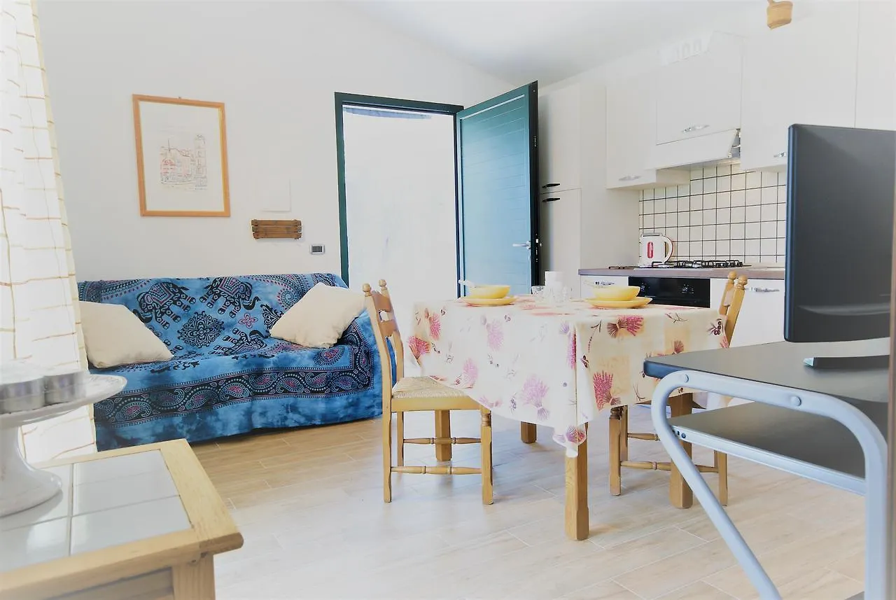 Casa Delle Valli Imperia 0*,  Italia