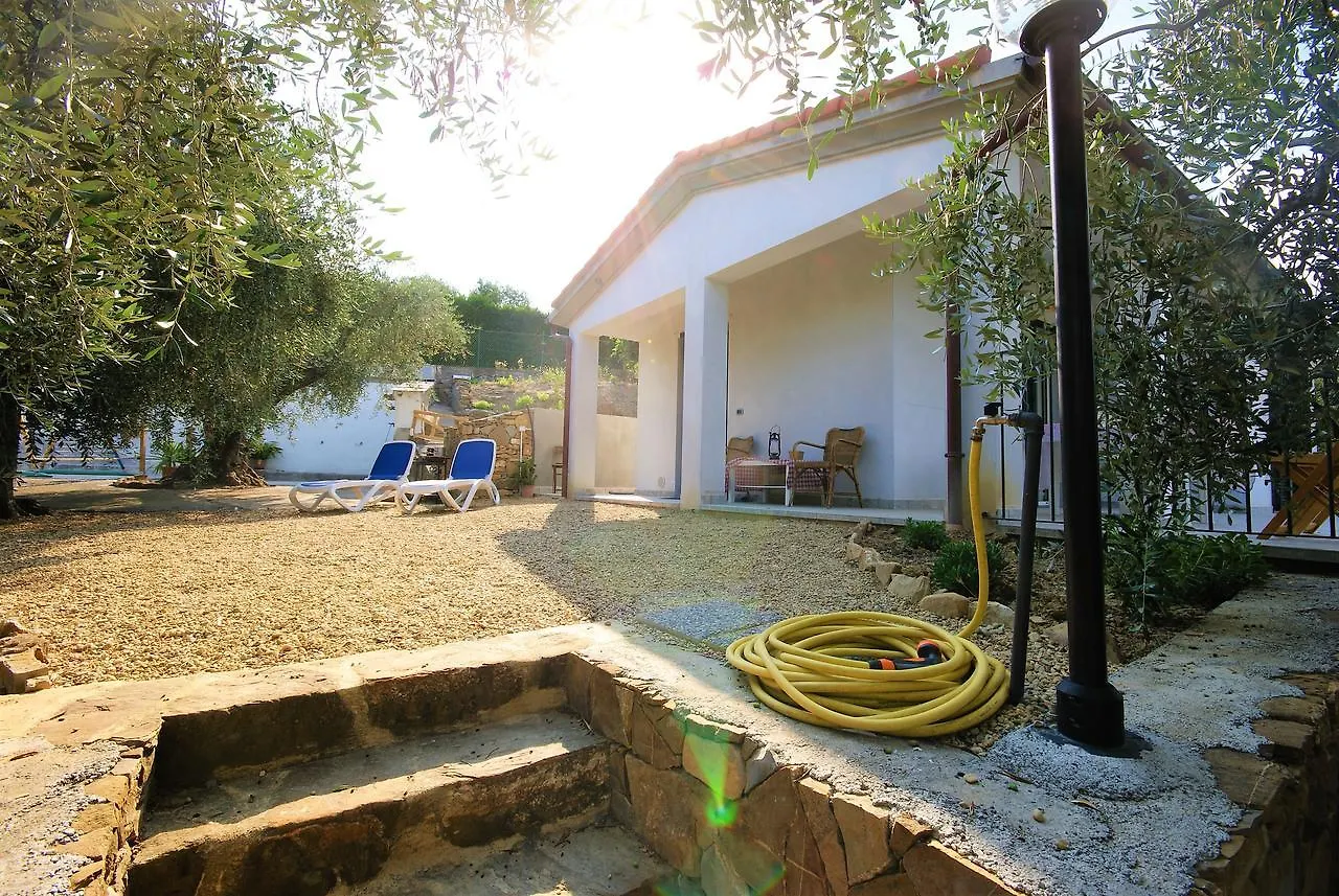 Casa Delle Valli Imperia Villa
